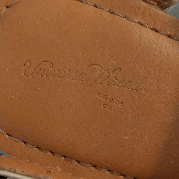 Universal Thread Sandals - Picture 4 of 6